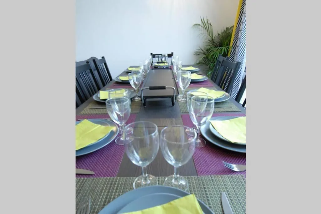 Ferienwohnung Le Grand Joliette Marseille - ExperienceImmo Apartment
