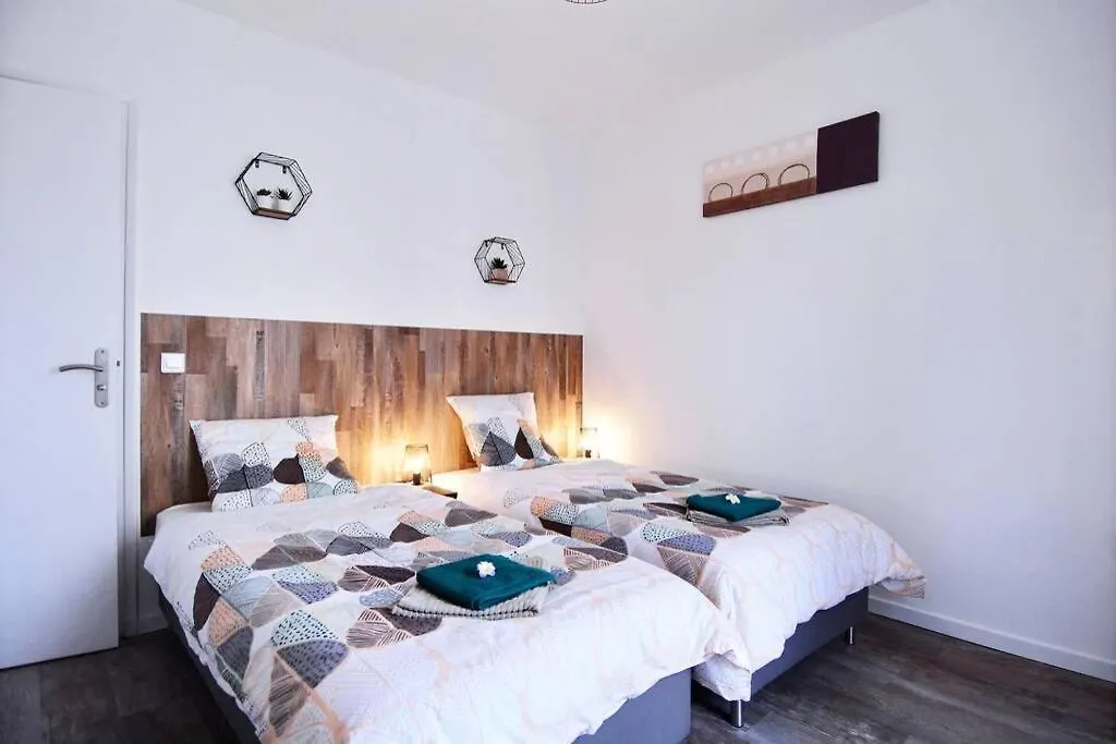 Appartement Le Grand Joliette Marseille experience-immo 0*,  France